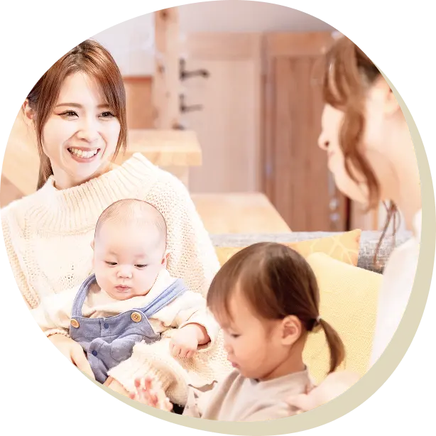 ママ同士が交流するイメージ